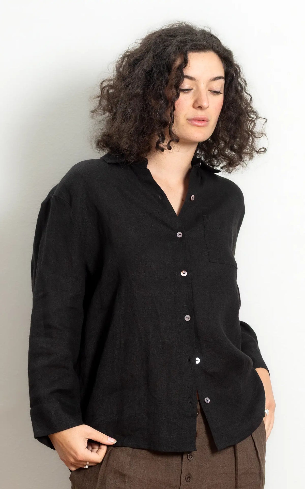 Workshirt Classic in Black Linen