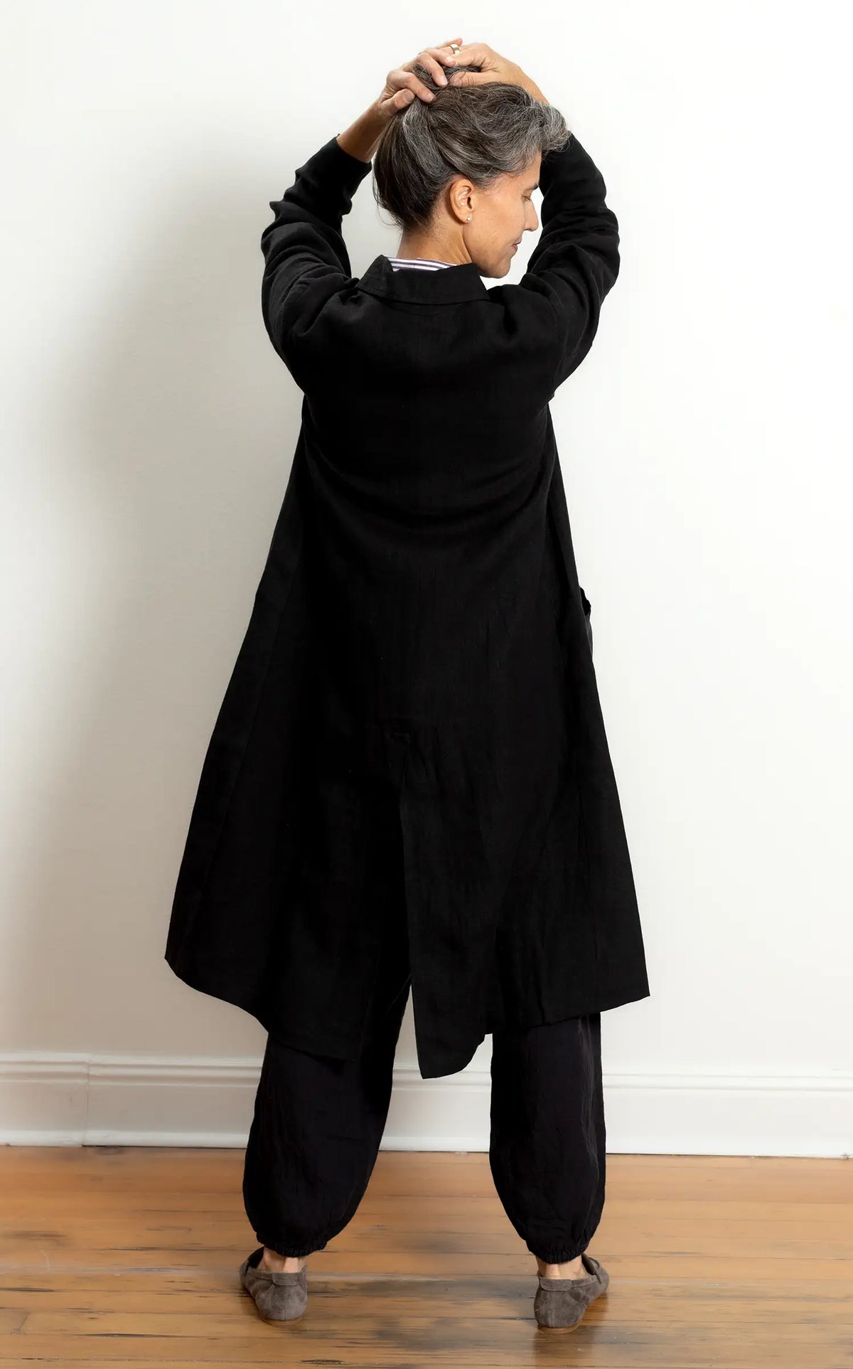 Trench in Black Linen Lined in Bog Oak