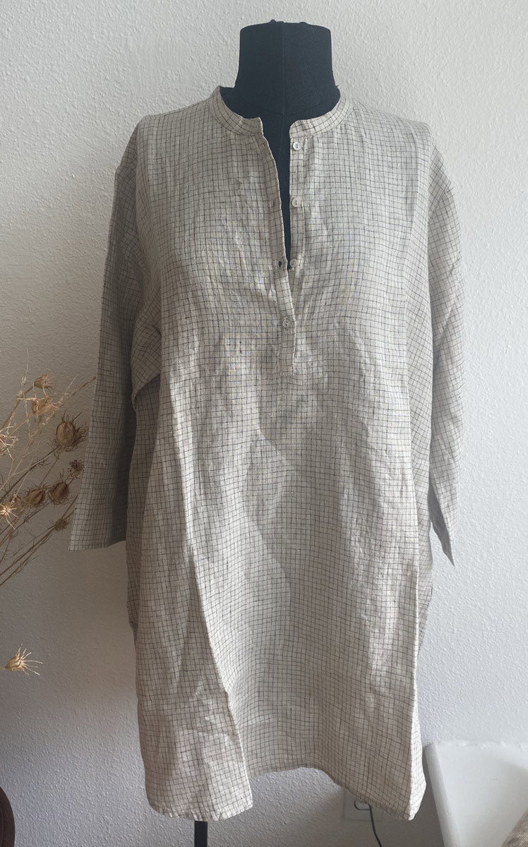 Atelier Tunic in Linen Grid
