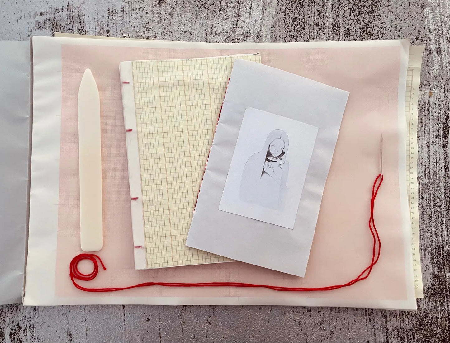 Bookbinding with Bela Haye