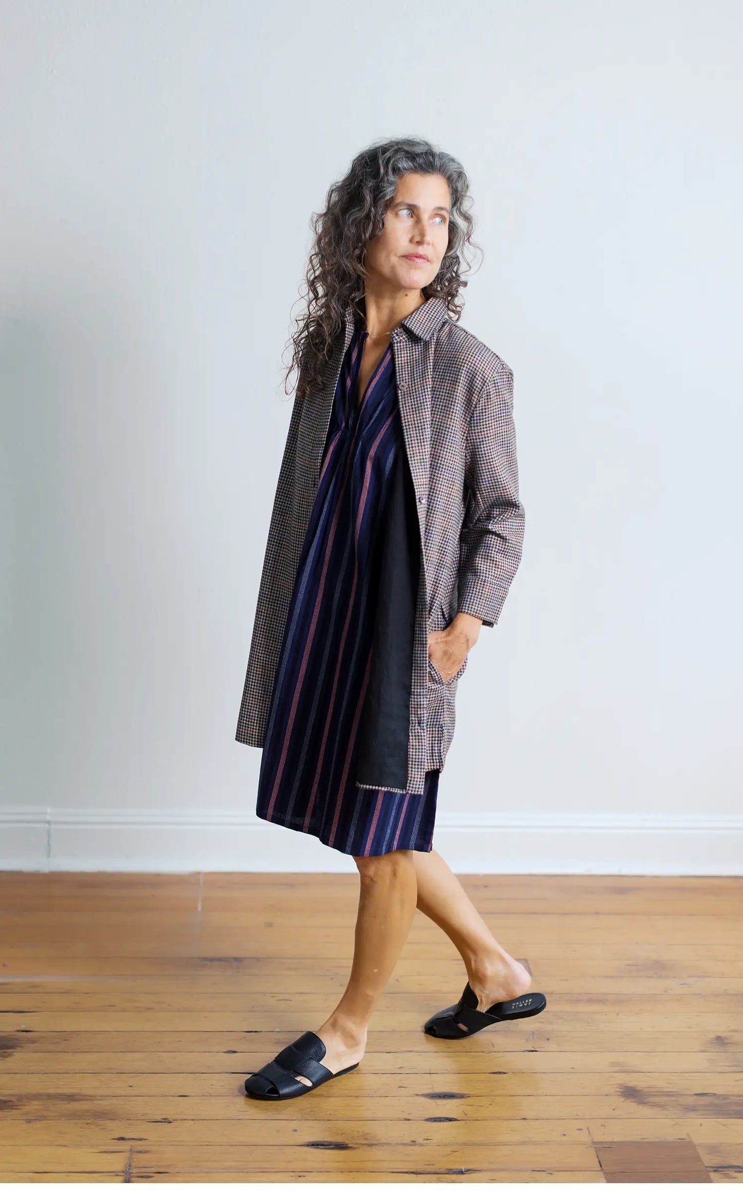 Field Jacket in Houndstooth Wool with Black Linen Lining