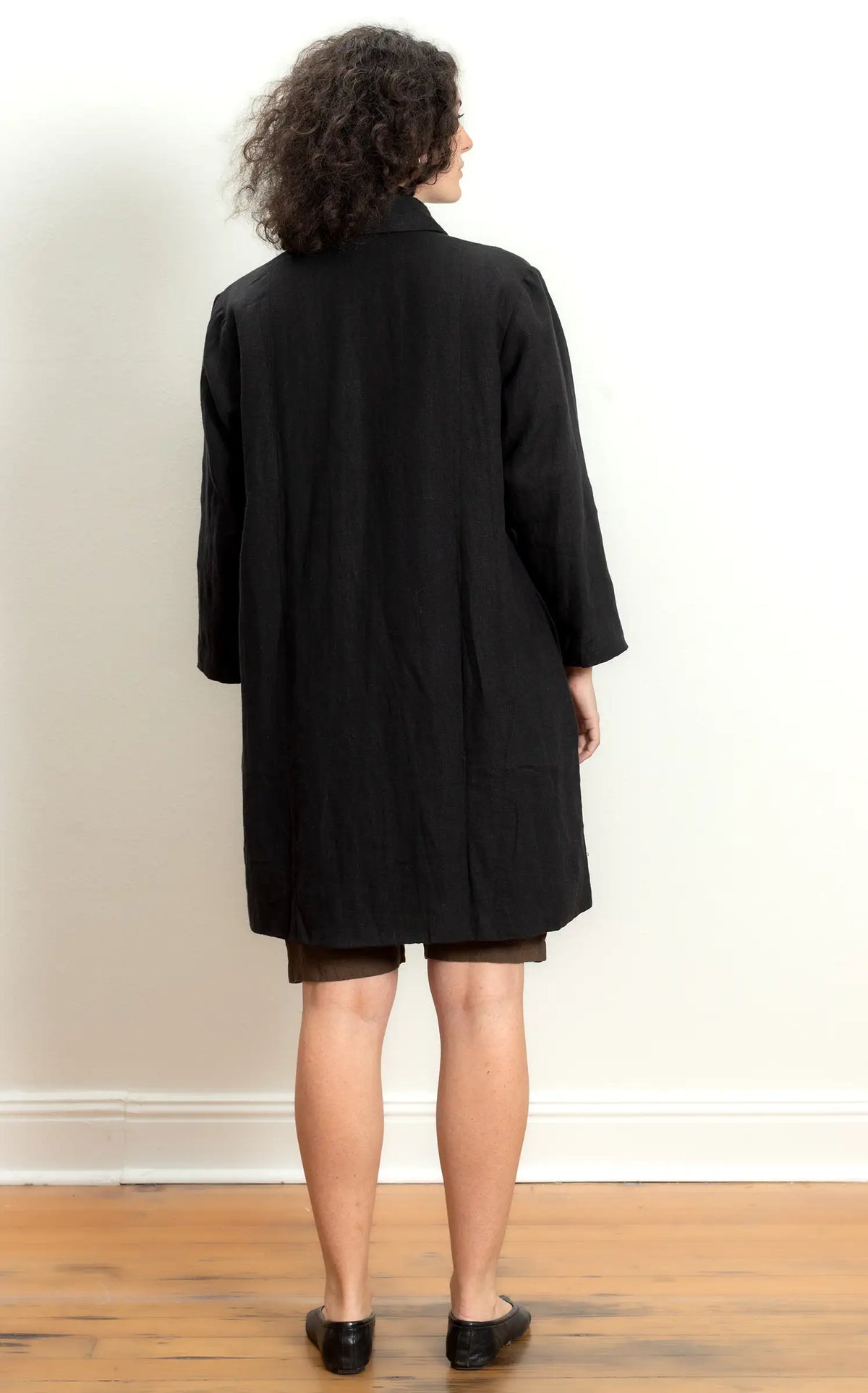 Zipper Coat in Black Linen lined in Bog Oak
