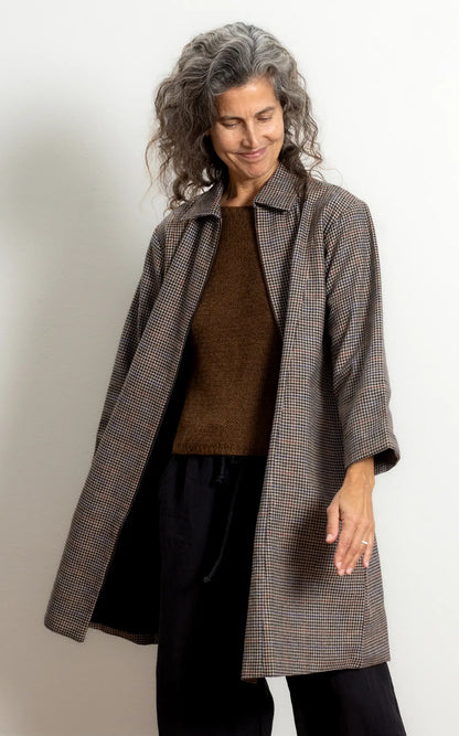 Zipper Coat in Houndstooth Wool with Bok Oak Lining