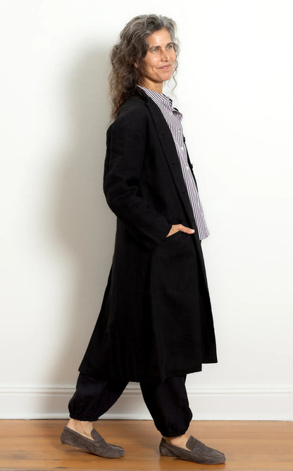 Trench in Black Linen Lined in Bog Oak