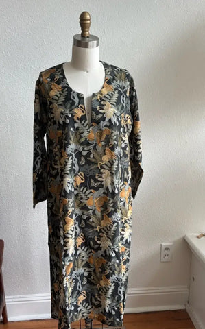 Caftan Dress Cafe Length in Linna Forest