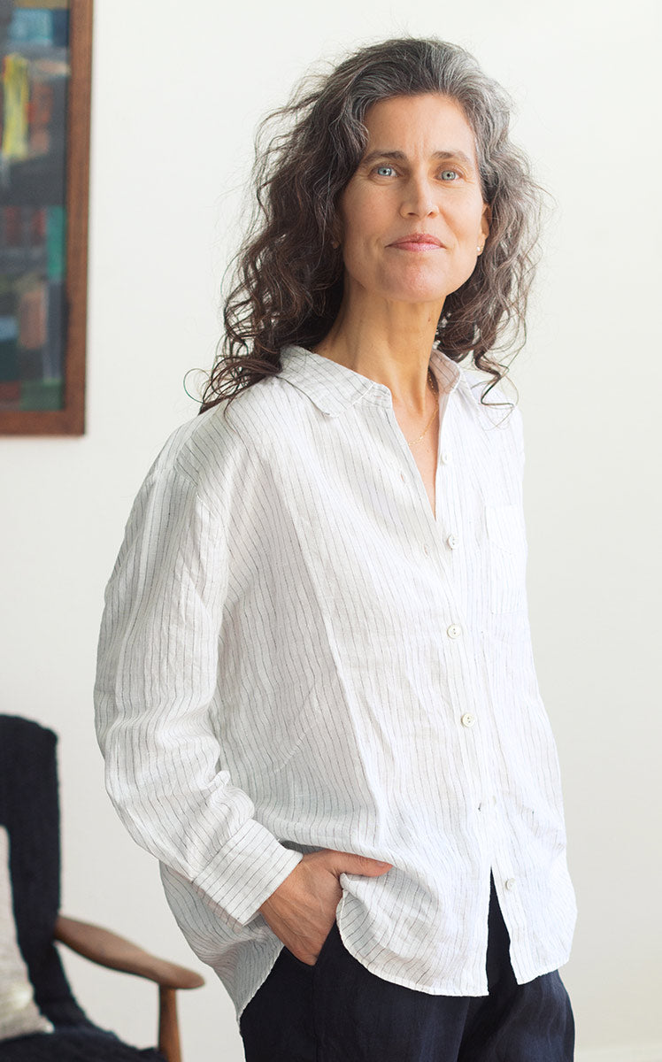 Oversized Workshirt in Crispy White Stripe Linen