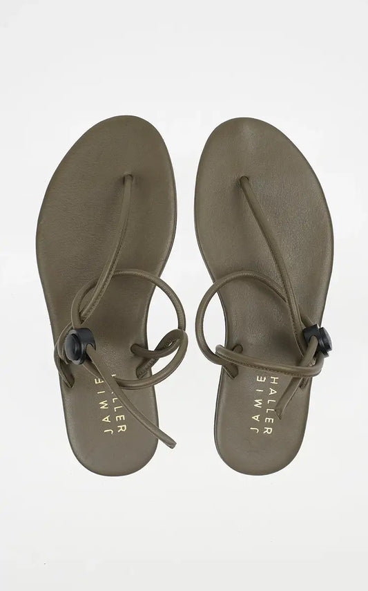 Jamie Haller The String Theory in Olive