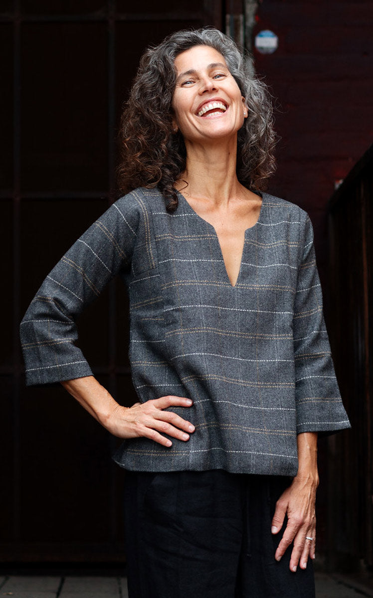Wool Caftan Top in Grey Pane