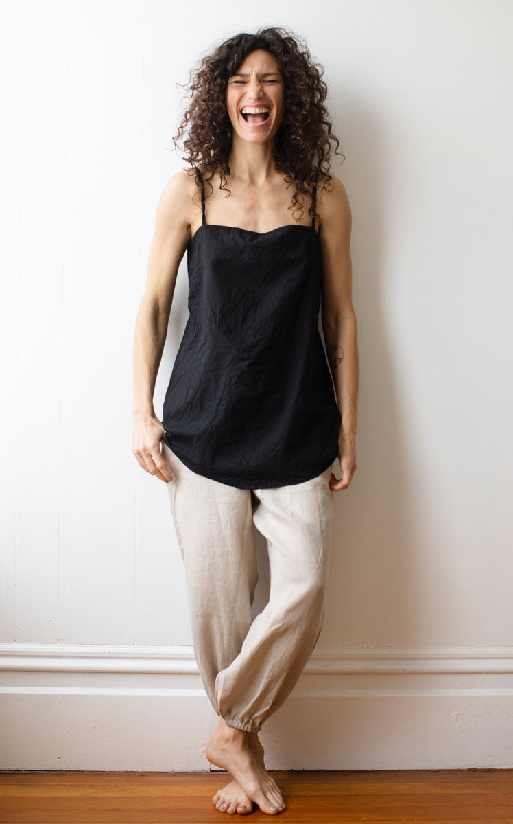 Underpinning in Black Crinkled Cotton