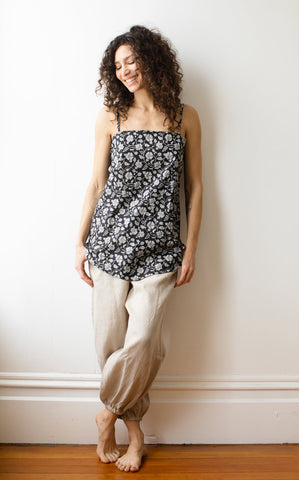 Underpinning in Pepper Floral Block Print