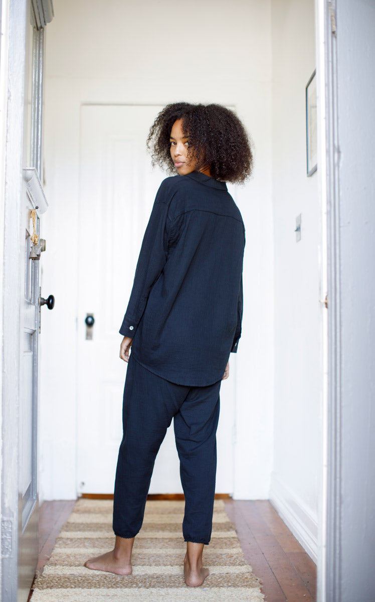 Workshirt in Black Crinkled Cotton