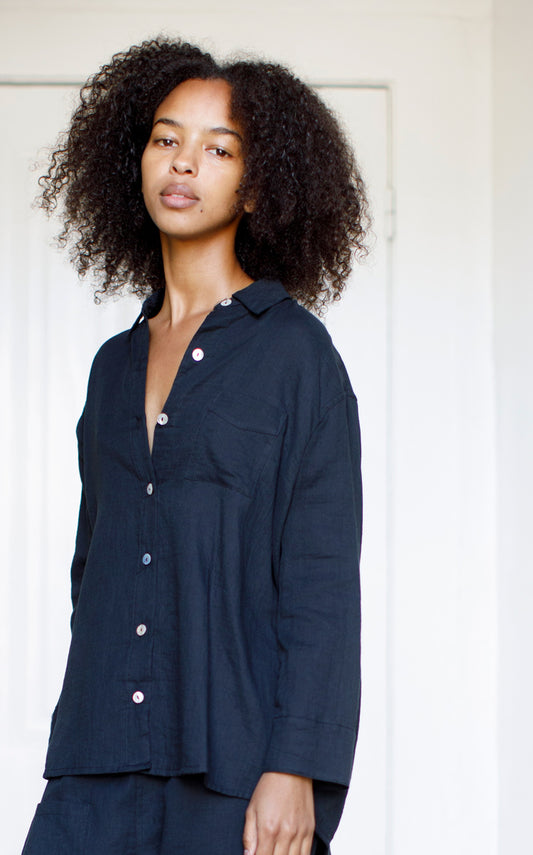 Workshirt in Black Crinkled Cotton
